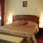 Mozart Hotel 4*
