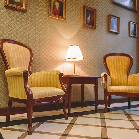 호텔 모차르트 4*