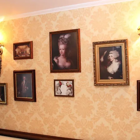 Mozart Hotel 4*