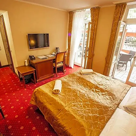 Mozart Hotel Segedín