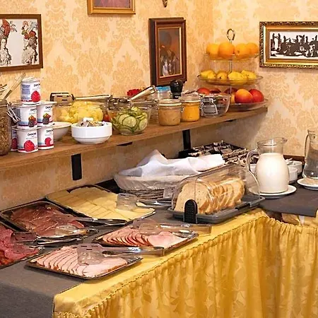 Mozart 4* Szeged
