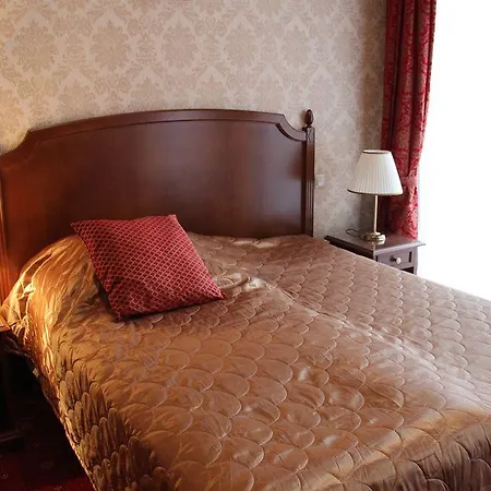 Mozart Hotel 4*